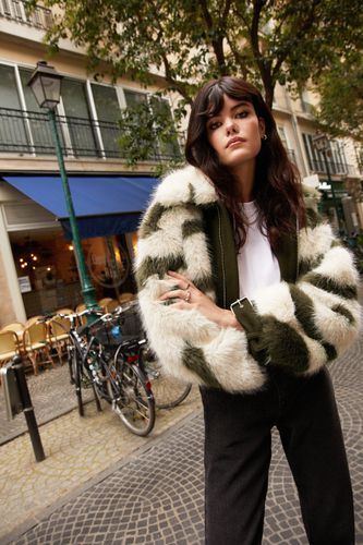 Womens Marble Faux Fur Coat - - 12 - Warehouse - Modalova