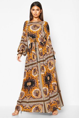 Womens Shirred Waist Scarf Print Maxi Dress - - 12 - boohoo - Modalova