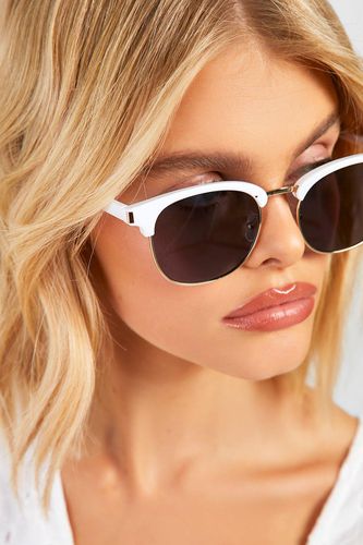 Womens Edge Square Top Rim Sunglasses - One Size - boohoo - Modalova