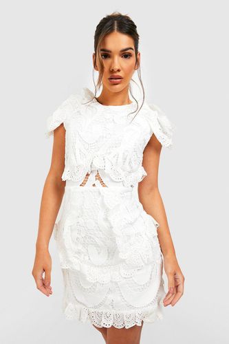 Womens Premium Crochet Lace Frill Detail Mini Dress - - 14 - boohoo - Modalova