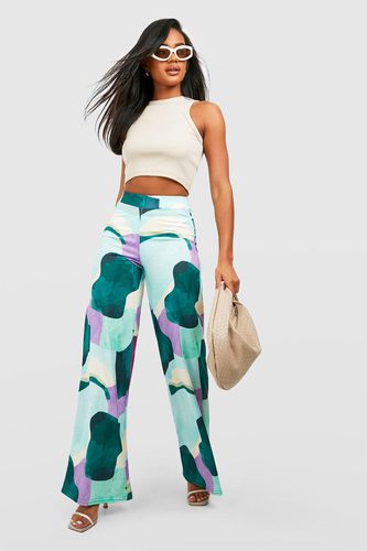 Womens Abstract Printed Wide Leg Trousers - - 8 - boohoo - Modalova