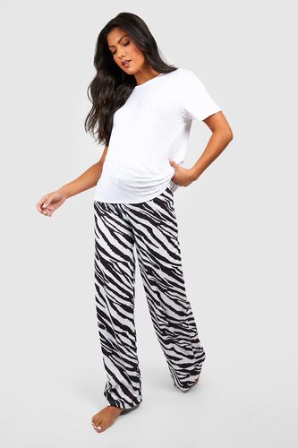 Womens Maternity Zebra Print Pyjama Set - - 8 - boohoo - Modalova