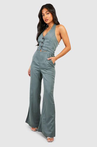 Womens Petite Halter Neck Waistcoat Jumpsuit - - 16 - boohoo - Modalova