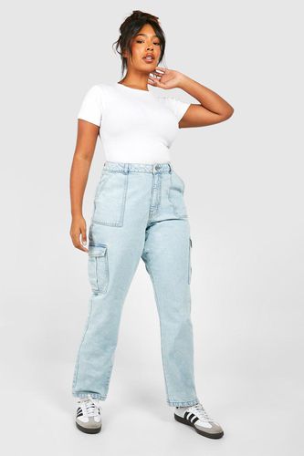 Womens Plus Basics Cargo Pocket Jeans - - 24 - boohoo - Modalova