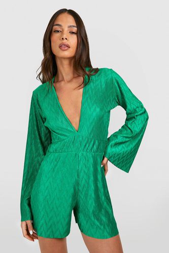 Womens Wave Plisse Flare Sleeve Playsuit - - 12 - boohoo - Modalova