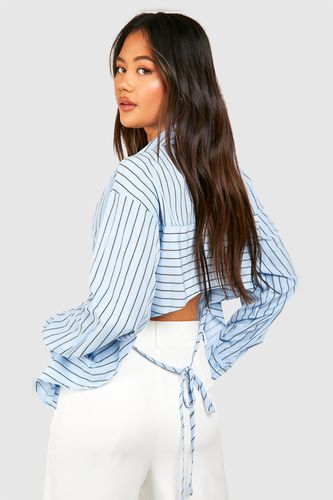Womens Stripe Open Back Oversized Shirt - - 10 - boohoo - Modalova