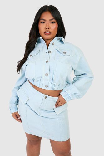 Womens Plus Bleach Wash Cropped Denim Bomber Jacket - - 28 - boohoo - Modalova