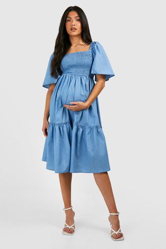 Womens Maternity Shirred Chambray Midi Smock Dress - - 10 - boohoo - Modalova