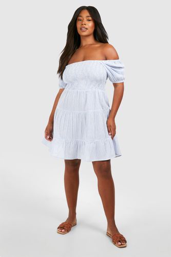 Womens Plus Woven Pinstripe Puff Sleeve Tiered Mini Dress - - 18 - boohoo - Modalova