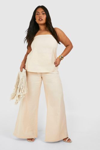 Womens Plus Linen Feel Wide Leg Trouser & Bandeau Top Co-ord - - 24 - boohoo - Modalova