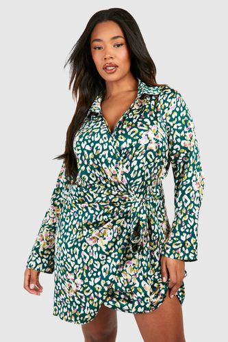 Womens Plus Satin Leopard Print Drape Wrap Shirt Dress - - 16 - boohoo - Modalova