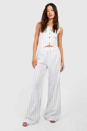 Womens Tall Woven Pinstripe Wide Leg Trouser - - 10 - boohoo - Modalova