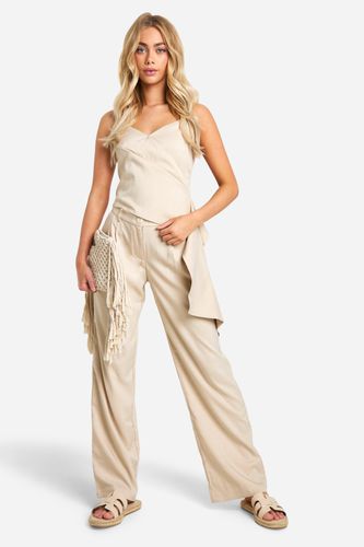 Womens Linen Look Pleat Front Wide Leg Trousers - - 10 - boohoo - Modalova