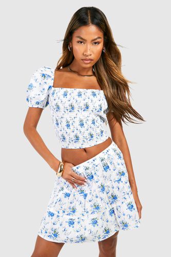 Womens Ditsy Shirred Puff Sleeve Crop Top - - 16 - boohoo - Modalova