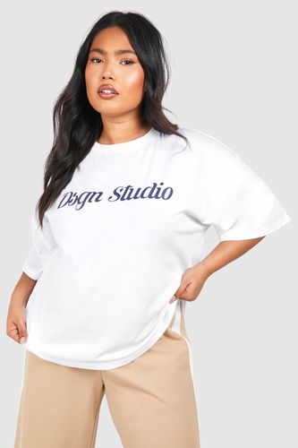 Womens Plus Dsgn Studio Script Oversized T-shirt - - 16 - boohoo - Modalova