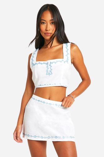 Womens Embroidered Linen Look Crop Top & Mini Skirt Set - - 12 - boohoo - Modalova