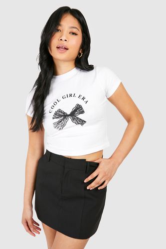 Womens Petite Cool Girl Era Baby Tee - - 14 - boohoo - Modalova