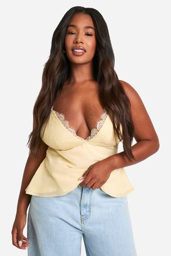 Womens Plus Lace Cup Chiffon Cami Top - - 28 - boohoo - Modalova