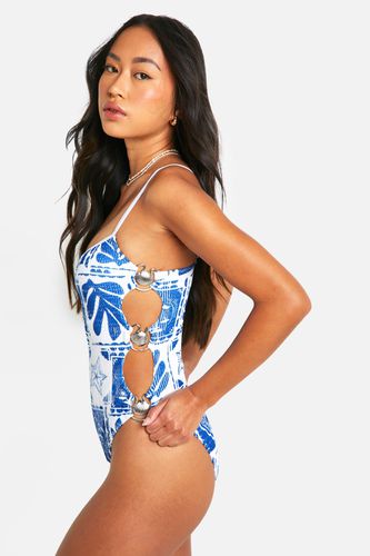 Womens Tile Print Shell Crinkle Cut Out Swimsuit - - 10 - boohoo - Modalova