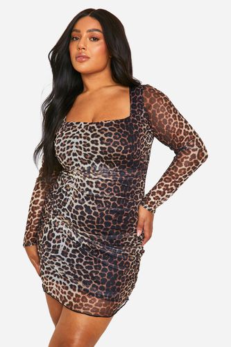Womens Plus Mesh Leopard Ruched Bodycon Dress - - 20 - boohoo - Modalova