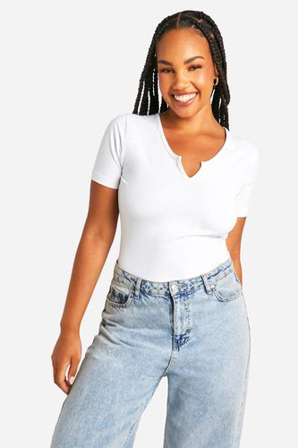 Womens Plus Notch Neck Short Sleeve Bodysuit - - 20 - boohoo - Modalova