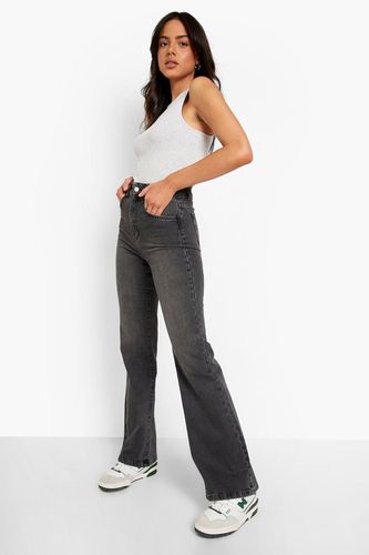 Womens Washed High Waisted Flared Jeans - 14 - boohoo - Modalova