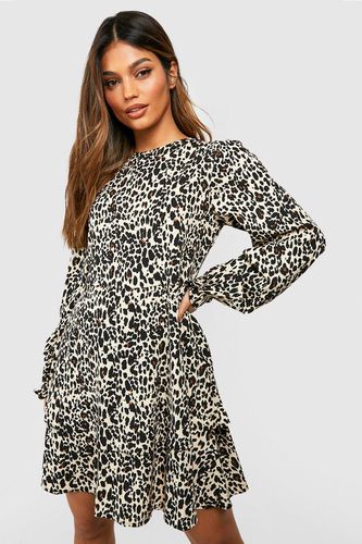 Womens Leopard Print Shift Dress - - 10 - boohoo - Modalova