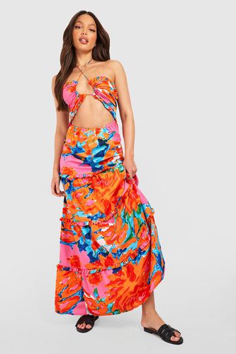 Womens Tall Halter Cut Out Tiered Maxi Dress - - 8 - boohoo - Modalova