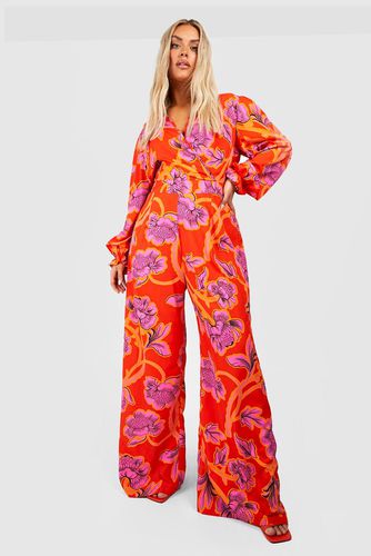 Womens Plus Woven Floral Wrap Over Wide Leg Jumpsuit - - 18 - boohoo - Modalova