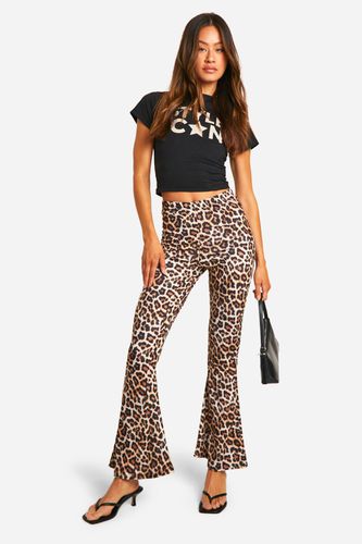 Womens Tall Leopard High Waist Basic Fit & Flare Trouser - - 10 - boohoo - Modalova