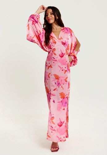 Womens Floral Print Maxi Dress In With Sleeve Slits - 8 - NastyGal UK (+IE) - Modalova