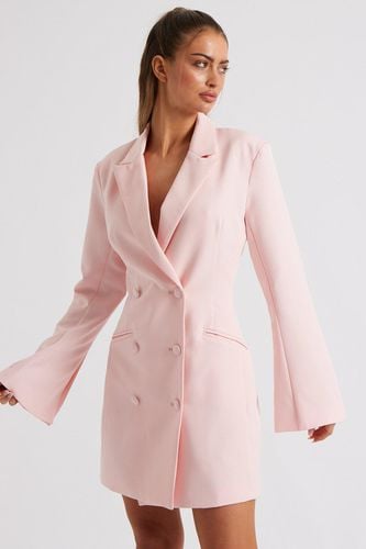 Womens Blush Flare Sleeve Fitted Blazer Dress - - 12 - NastyGal UK (+IE) - Modalova