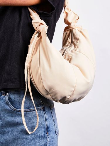 Womens Soft Oversized Scrunchie Strap bag - - One Size - SVNX - Modalova