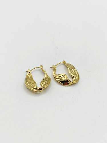 Womens Distorted Hoop Earrings - - One Size - NastyGal UK (+IE) - Modalova