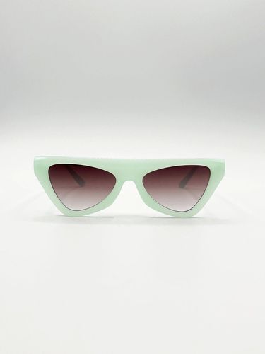 Womens Flat Top Triangular Sunglasses in Mint - - One Size - SVNX - Modalova