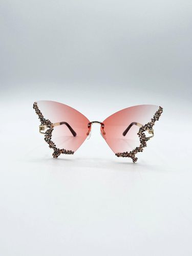 Womens Butterfly Lens with Crystal Detail in Gradient - One Size - SVNX - Modalova