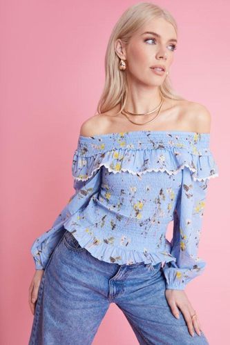Womens Shirred Bardot Dobby Cotton Blouse Floral Print with Lace Trim - - 16 - NastyGal UK (+IE) - Modalova