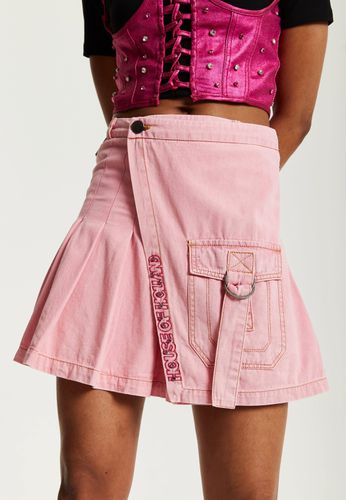 Womens Light Denim Studded Pleated Skirt - 8 - NastyGal UK (+IE) - Modalova