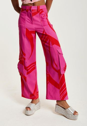 Womens and Red Cargo trousers With Side Pockets - 8 - NastyGal UK (+IE) - Modalova
