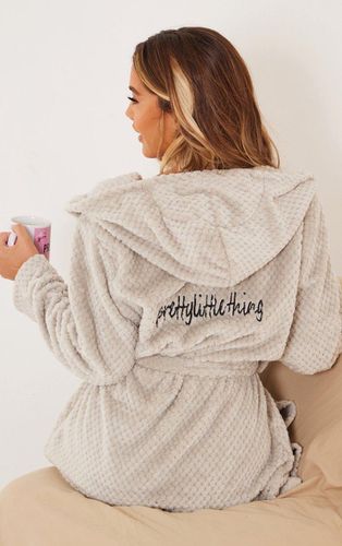 Womens Light Textured Fluffy Dressing Gown - M - NastyGal UK (+IE) - Modalova