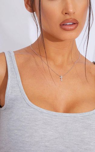 Womens Silver Simple Dainty Diamante Cross Necklace - - One Size - NastyGal UK (+IE) - Modalova