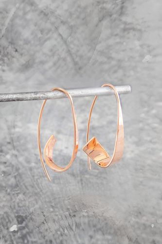 Womens Sterling Silver Flared Ribbon Hoop Earrings - - One Size - Otis Jaxon London - Modalova