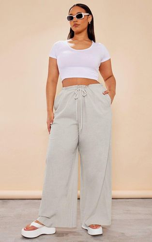 Womens Plus Linen Look Ruched Waist Trousers - 16 - NastyGal UK (+IE) - Modalova