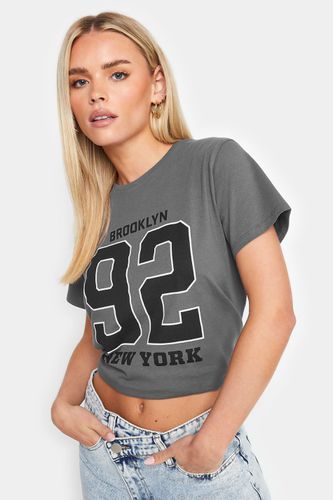 Womens Petite 'Brooklyn 92' Slogan T-Shirt - - 8 - NastyGal UK (+IE) - Modalova