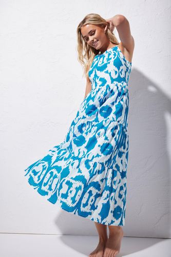 Womens Petite Printed Maxi Dress - - 10 - NastyGal UK (+IE) - Modalova