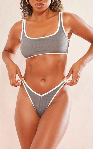 Womens Ribbed Contrast V Front Thong Bikini Bottoms - 4 - NastyGal UK (+IE) - Modalova