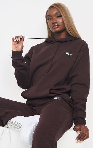 Womens Tall Chocolate Oversized Badge Detail Hoodie - - 16 - NastyGal UK (+IE) - Modalova