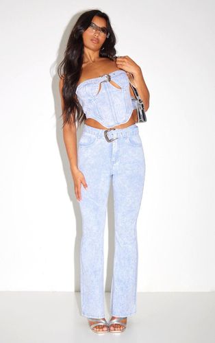 Womens Washed Western Belt Flared Jeans - 4 - NastyGal UK (+IE) - Modalova