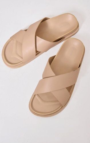Womens Nude PU Round Toe Cross Strap Chunky Sandals - - 3 - NastyGal UK (+IE) - Modalova