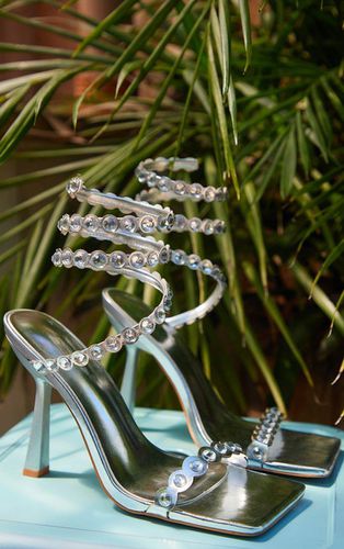 Womens Silver PU Square Toe Metallic Crystal Spiral Heeled Sandals - - 5 - NastyGal UK (+IE) - Modalova
